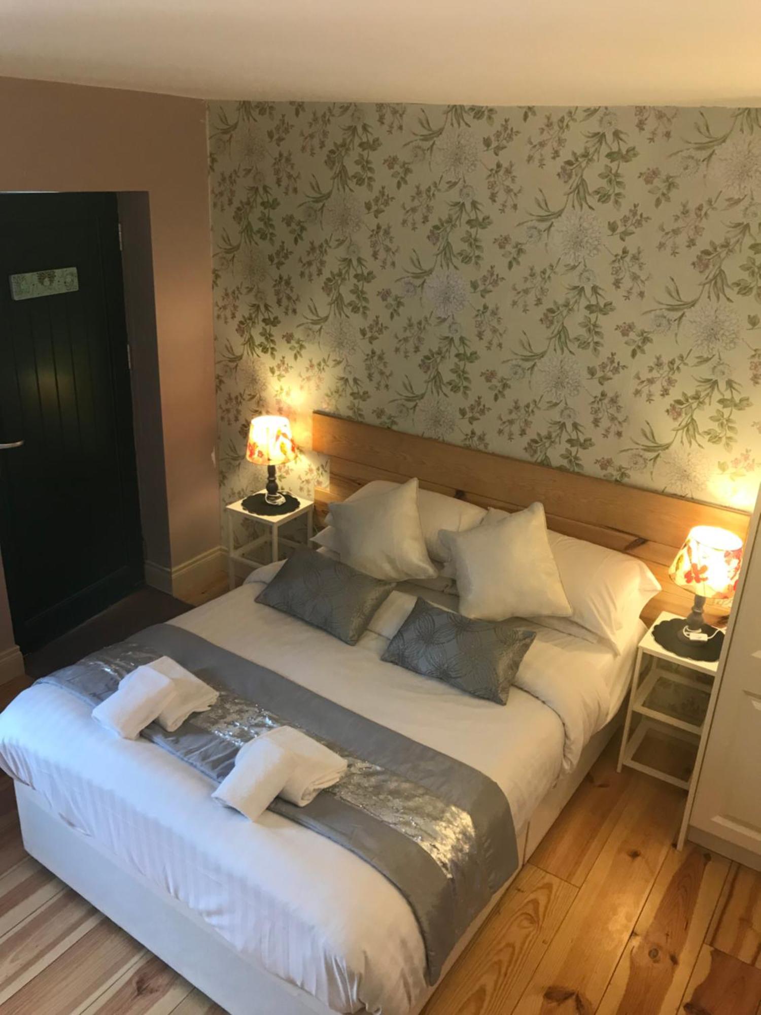 A Selection Of Self Catering Holiday Homes At Kilcloon Cottages 메이누스 외부 사진