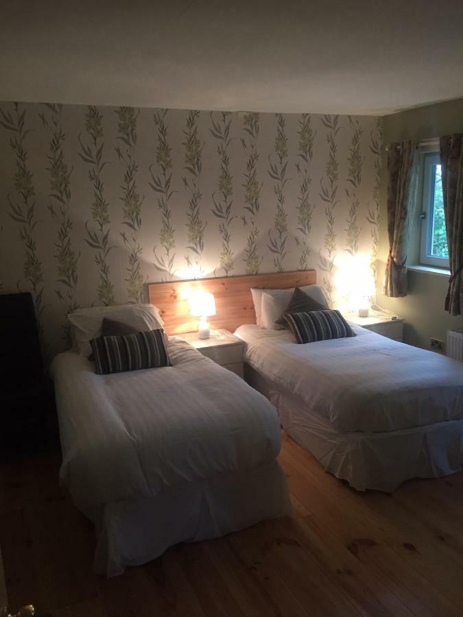 A Selection Of Self Catering Holiday Homes At Kilcloon Cottages 메이누스 외부 사진