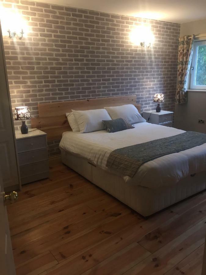 A Selection Of Self Catering Holiday Homes At Kilcloon Cottages 메이누스 외부 사진